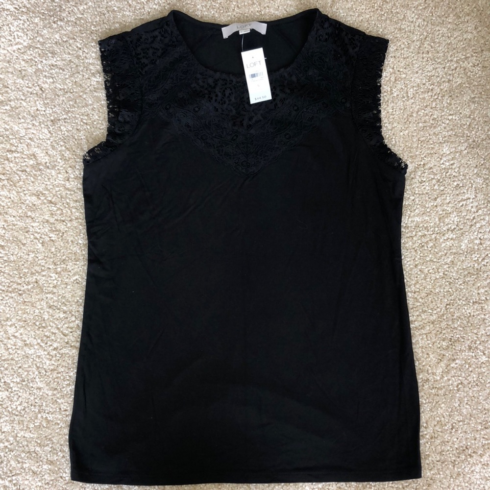 black tank top